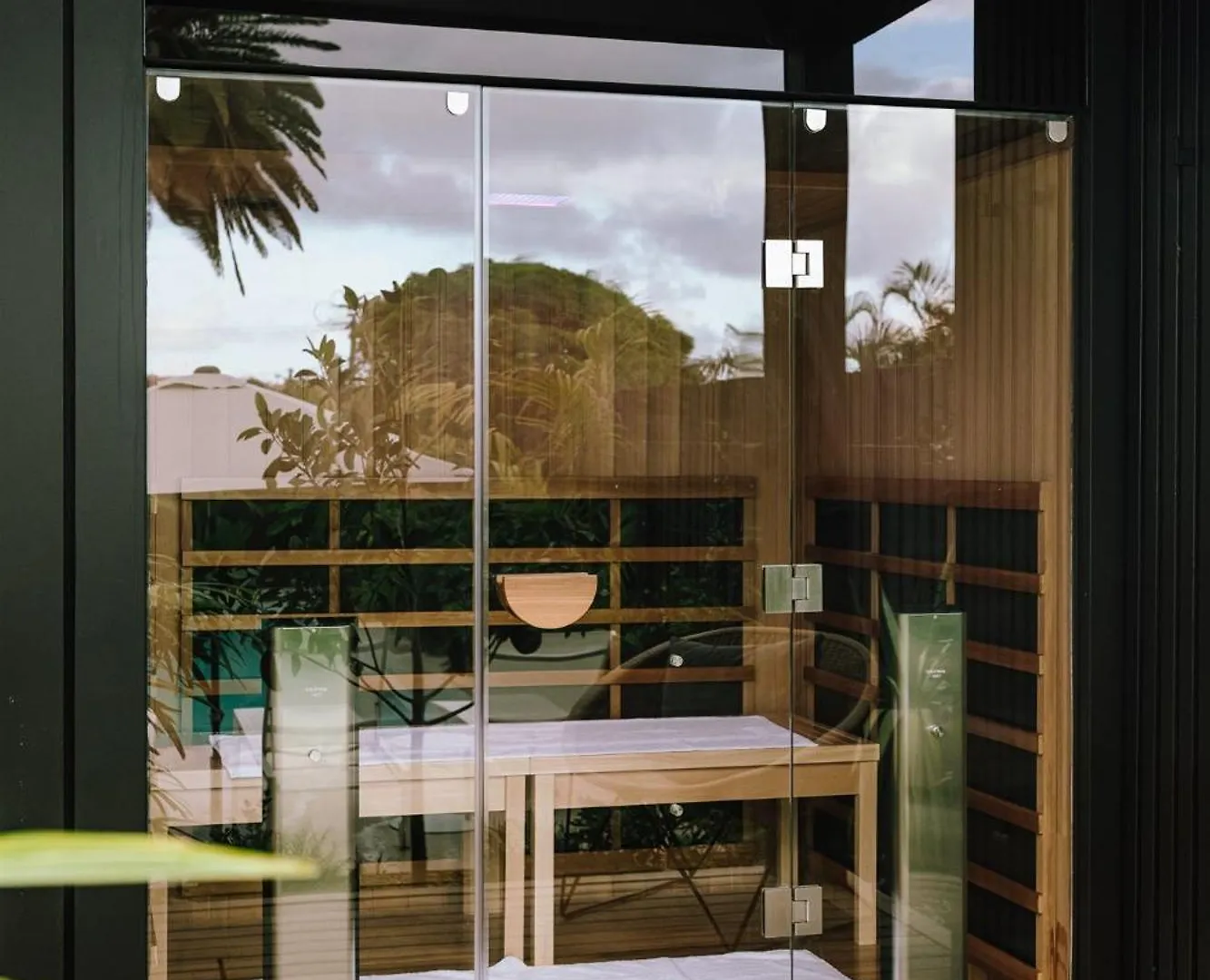 The Hide Byron Bay 4*,